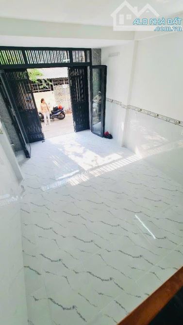 NHÀ MỚI TOANH 2 TẦNG 48M2 - NGAY CHỢ HỒ NGỌC LÃM KINH DƯƠNG VƯƠNG VÕ VĂN KIỆT - NHỈNH TỶ - 6