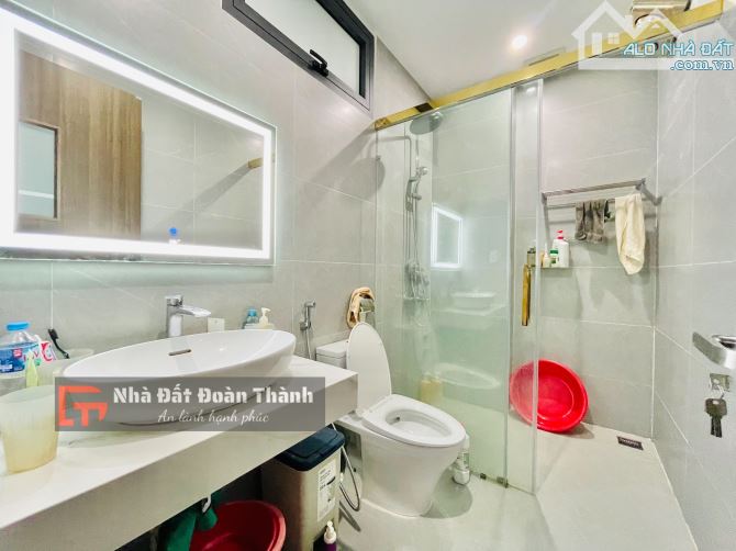 Nhà phố dân xây độc lập trung tâm phố Lê Hồng Phong - 7