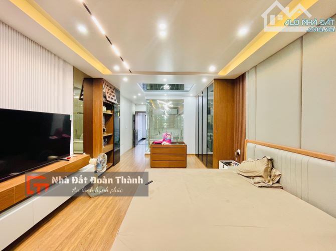 Nhà phố dân xây độc lập trung tâm phố Lê Hồng Phong - 8