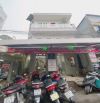 Bán nhà Tân bình, mặt tiền chợ Võ Thành Trang, thuận tiện buôn bán đi lại, ngang 6.2m.