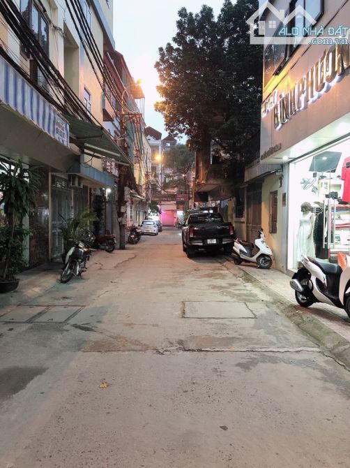 Bán gấp nhà Nguễn Thái Học cạnh viện ĐK Hà Đông - ô tô tránh - kinh doanh  - 50m giá 7,xtỷ