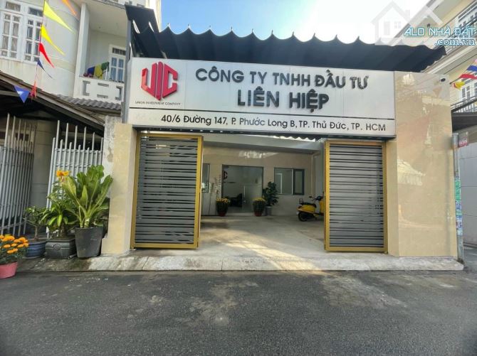 Bán nhanh nhà gốc 2 mặt tiền đường 147 Hoa Cau , Phước Long B,TP Thủ Đức 95m2