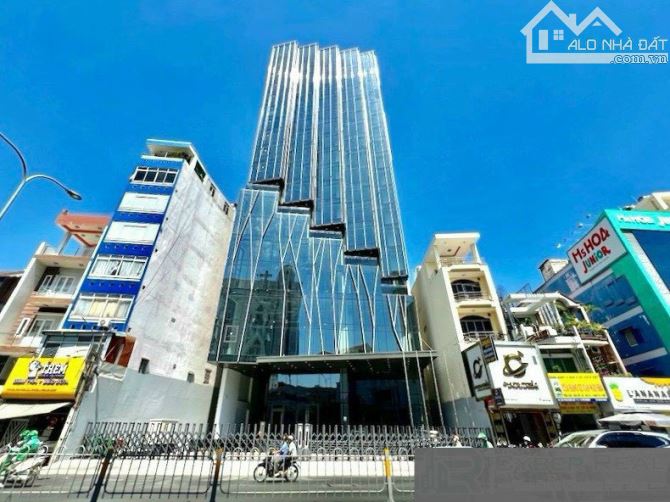 MT Nguyễn Đình Chiểu Q.1 - DT 20x45m công nhận 900m2 - Xây Dựng 2 Hầm - 18 Tầng - 360 tỷ