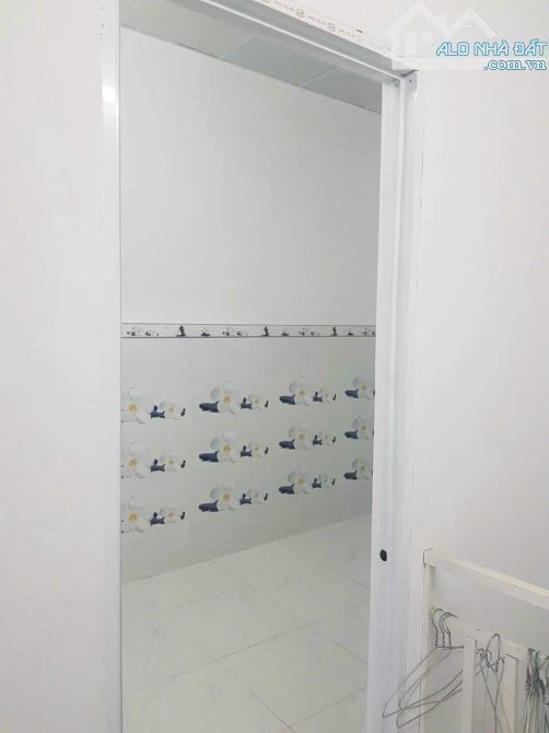 CHỦ XOẮN BÁN, HẺM XE TẢI MÃ LÒ – BÌNH TÂN ( 3.9 X 7 ) 3 TẦNG - GIÁ 2.2 TỶ. - 2
