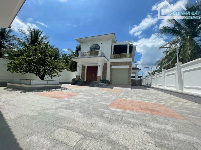 🏡 Ông Chú cần bán :  🌴Biệt thự số 62 đường Ngô Quốc Trị P1, TPTV ( Đi từ Phạm Ngủ Lão nằ - 3
