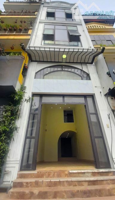 BÁN NHÀ MẶT PHỐ HỒNG TIẾN LONG BIÊN KINH DOANH ĐỈNH - 4TẦNG 66M2 VỊ TRÍ VIP - GIÁ 30TỶ TL. - 4