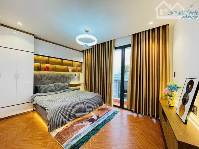 Cần bán nhà NGUYỄN THÔNG QUẬN 3, 50m2 - 4 tỷ 750, hẻm xe hơi thông thoáng, sổ hồng riêng - 4