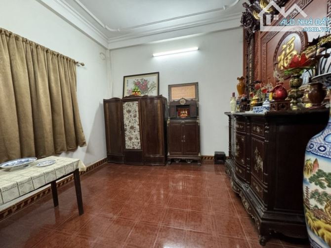 Bán nhà 80m2*4T Tân Mai, ngõ ô tô tránh mà giá chưa tới 200 triệu/m2 - 4