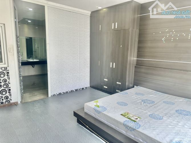 Phòng Toilet Riêng (4.68X7M), mới, hiện đại, Sân cắm trại thật chill - 5