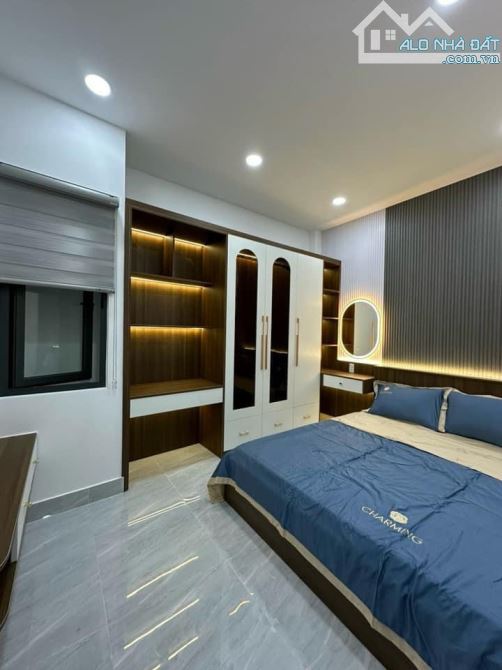 Bán gấp căn 48m2 tại Trần Đình Xu , Nguyễn Cư Trinh , Quận 1 , hẻm xe hơi , giá 4 tỷ 8 - 7