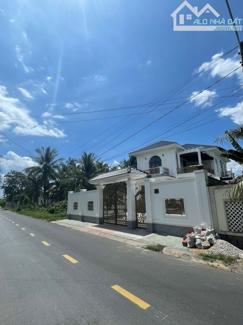 🏡 Ông Chú cần bán :  🌴Biệt thự số 62 đường Ngô Quốc Trị P1, TPTV ( Đi từ Phạm Ngủ Lão nằ - 8
