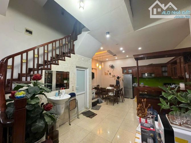 Siêu Ngon ! Hồ Văn Chương - Ở sướng or cải tạo ccmn đều được