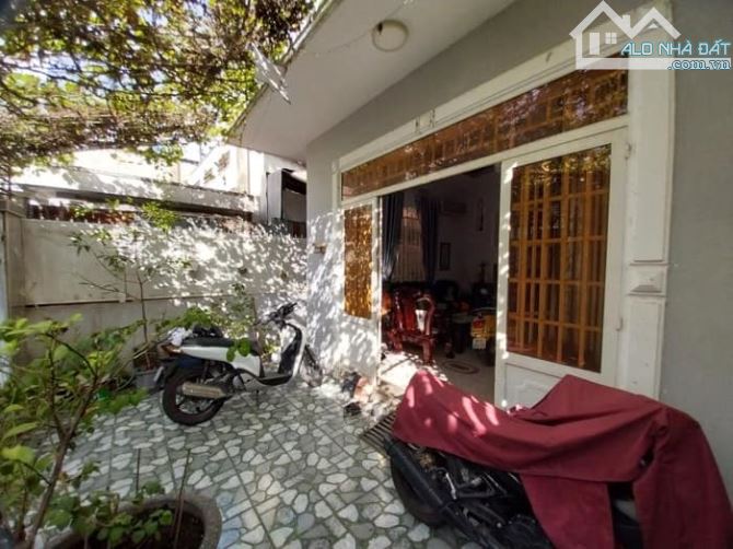 Nhà Ngay Galaxy Nguyễn Văn Quá - Sát Chợ Cầu - 6,3x27m - 170m2 - chỉ 6,29 Tỷ - 1