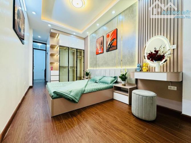 Bán nhà phố quận Hoàng Mai, 50 m2, lô góc, ko tô đỗ cách vài bước, giá 6.55 tỷ - 2