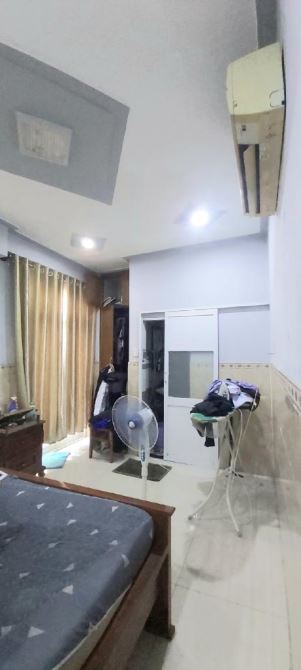 MUA BÁN NHÀ 80M2,Dòng Tiền 200tr/N NGANG Hơn 5M - Tăng Nhơn Phú - 6T - 3