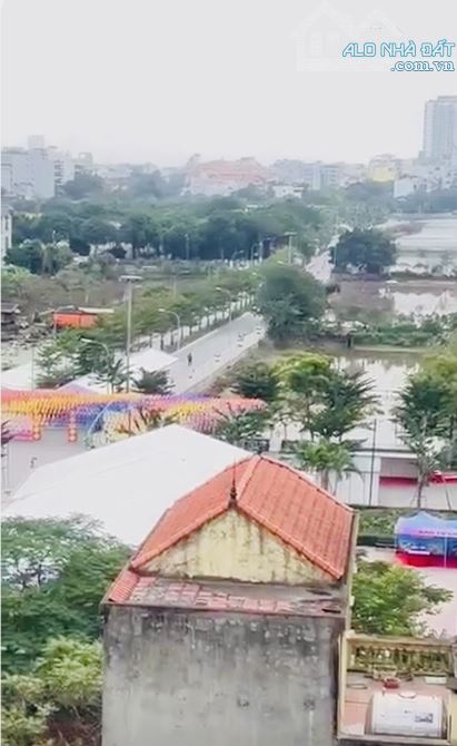 Tây Hồ! Nhà Đẹp Ở Ngay , Đi Bộ Vài Bước Ra Phố Trịnh Công Sơn ,View Thung Lũng Hoa Hồ Tây - 3