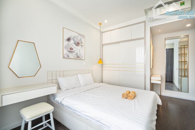 Bán Căn hộ The Tresor , 3PN ,2WC , 93m2 ,Căn Góc, Full Nội Thất  Giá : 7.8 Tỷ - 3