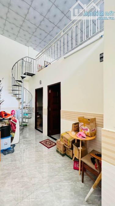 Nhà bán P.Trung Dũng 94m2 giá 2,6 tỷ tặng toàn bộ nội thất hẻm 3 gác 2 phòng ngủ sổ sẵn - 5