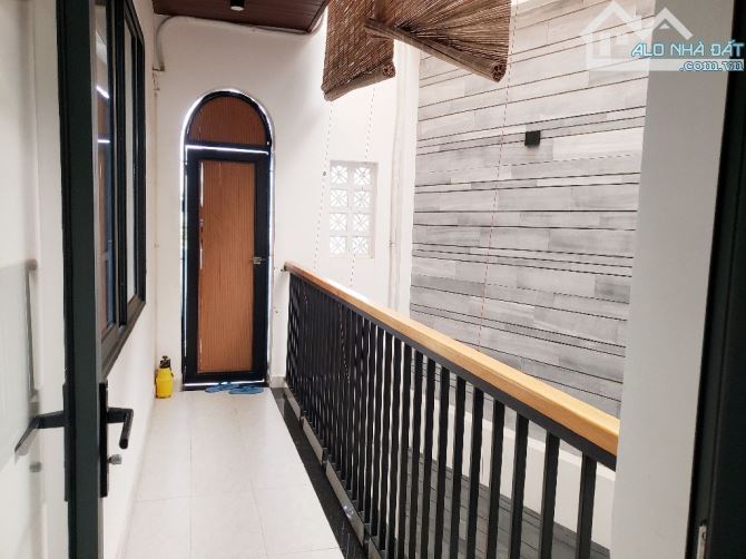 Bán nhà 3 tầng diện tích 135m2 gần đường Hoàng Diệu giá chỉ 7.x tỷ. - 5