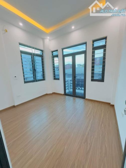 Bán nhà  lô góc Tân Khai ngõ nông sát phố 47m2* 4T  giá  5.9 tỷ Hoàng Mai - 7