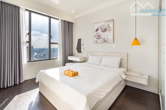 Bán Căn hộ The Tresor , 3PN ,2WC , 93m2 ,Căn Góc, Full Nội Thất  Giá : 7.8 Tỷ - 8
