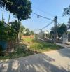 Cần bán lô đất mt Phan Văn Đáng rộng 20m, 140m2 giá 2ty2, kế bên chợ Phú Hữu, SHR