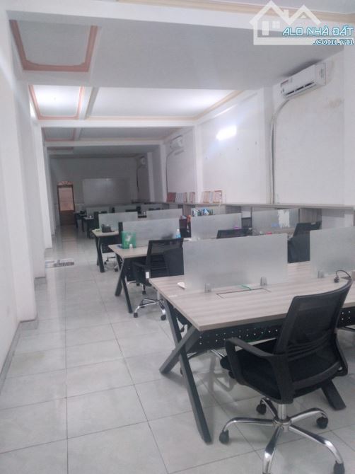Bán nhà 6 tầng đẹp nhất mặt tiền Quang Trung - 1
