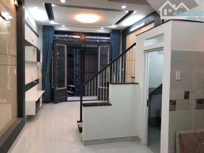 Nhà hẻm thông Hậu Giang 22m2, 2 tầng BTCT  2PN khu yên tĩnh sạch sẽ