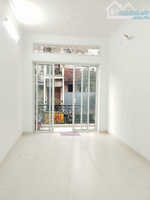 MẶT PHỐ NGUYỄN TRƯỜNG TỘ - VỪA TIỀN - LÔ GÓC - KINH DOANH CHẤT - 1