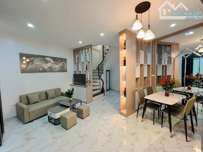 🌟 Bán nhà phố Trần Đăng Ninh- Hà Đông- Nhà đẹp ở ngay : 30m2- 5 tầng - 1