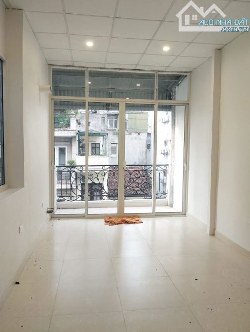MẶT PHỐ NGUYỄN TRƯỜNG TỘ - VỪA TIỀN - LÔ GÓC - KINH DOANH CHẤT - 2