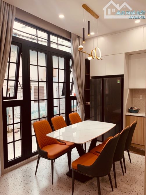 Giảm SỐC 1,3 tỷ Mặt tiền căn góc Phan Huy Ích 4 Tâng, 4x17, có THANG MÁY giá  8,5 tỷ - 2