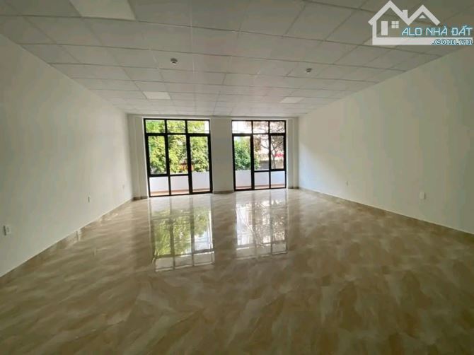 MT826. Cho thuê tòa nguyên căn 6 tầng tại Lê Hồng Phong - Làm Trung tâm - Spa - Văn Phòng - 3