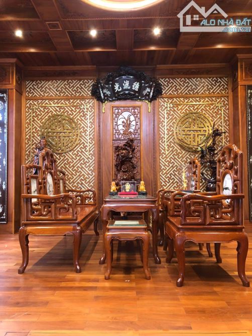 Siêu Biệt thự mặt tiền. Thiết kế hiện đại nội thất nhập khẩu Châu Âu. 300m2 - 9