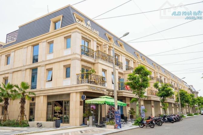 Rẻ hơn thị trường 2 tỷ! Cần bán nhà 3 tầng 2 mặt tiền kẹp ống - ĐỐI DIỆN LOTTE - 2