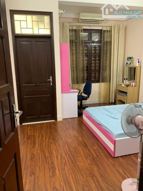 Bán nhà Cầu Giấy Hoàng Quốc Việt phân lô ô tô 2 thoáng 60m 4 tầng 13.2 tỷ - 2