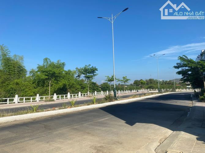 Bán lô đất mặt tiền đường Nguyễn Trãi nối dài .Vừa ở vừa buôn bán tại Thị trấn Diên Khánh - 3
