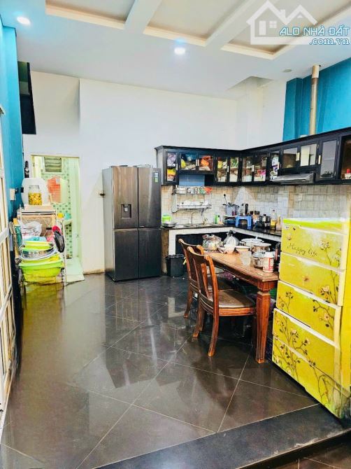 SIÊU PHẨM LÂU LÂU MỚI CÓ 1 CĂN THÔI NGANG BỀ THẾ - THIẾT KẾ ĐẸP HƠN 4T - 3