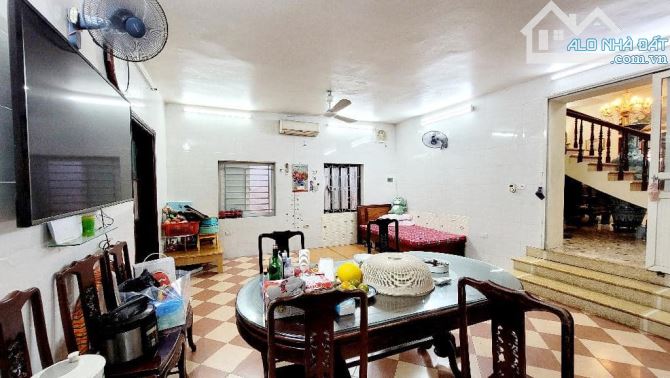 🏡BÁN ĐẤT TẶNG NHÀ SÂN VƯỜN LÂM HẠ🎯GIÁ TỐT-NHÀ TO RỘNG-OTO VÀO NHÀ🎯GIÁ: 33TỶ6❣️202 m² - 3