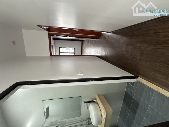 Bán nhà 4 tầng siêu đẹp ngõ ô tô đường Thiên Lôi thông Nguyễn Văn Linh, dt 87m2, mt 7,2m - 5