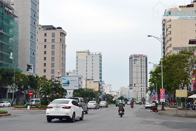 chủ Gấp bán lô MT Phạm Văn Đồng, Sơn Trà,125m2.Giá chỉ 26,5tỷTLCC