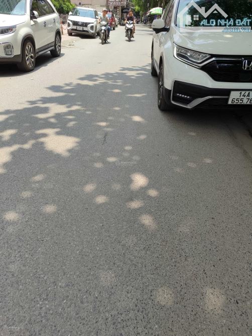 An Dương Vương 59m2 4m MT ô tô vào cửa - cách 15m ra ô tô tránh 0904 650 *** CC