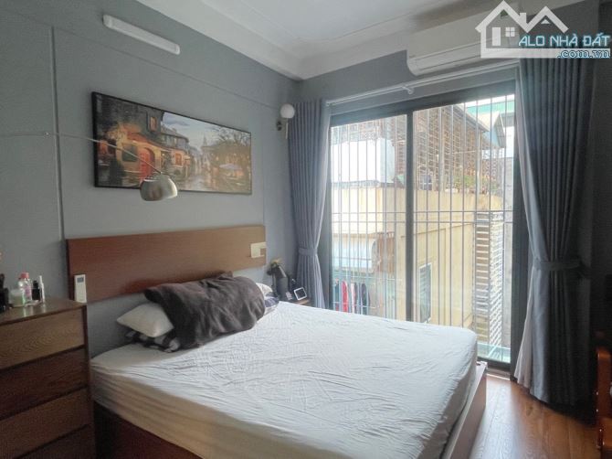 Cần Gấp. Bán Nhà Nguyễn Văn Cừ, Long Biên 37m2, 5T giá 8,2 tỷ