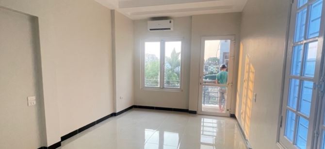 BÁN NHÀ NGUYỄN VĂN CỪ 54.4m2, 4TẦNG, GIÁ 12.6 TỶ, Ô TÔ TRÁNH, DÂN TRÍ CAO, Ở CỰC SƯỚNG - 1