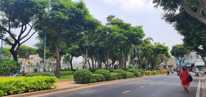 GIẢM SỐC! Nhà Mặt tiền Quận 6, DT (4.5x23m, nở hậu 5.7m) 4 tầng giá chỉ còn 12.5 tỷ TL - 1