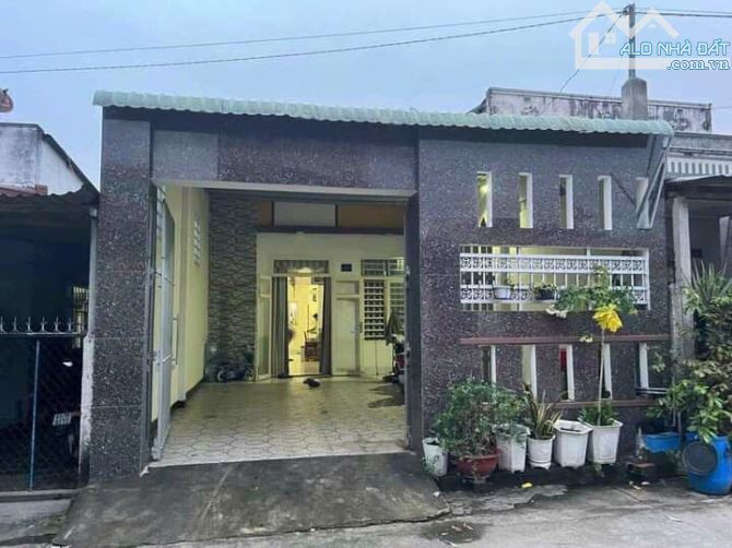 BÁN NHÀ MT NHỰA P.ĐỊNH HOÀ, TP.TDM, DT:5.7x20, TC60M2, SHR, GIÁ 2,550 TỶ - 2