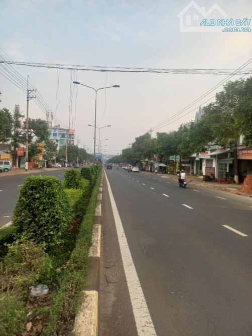 🔴💥Bán đất 2 mặt tiền đường Phạm Văn Đồng, Pleiku, Gia Lai - 2