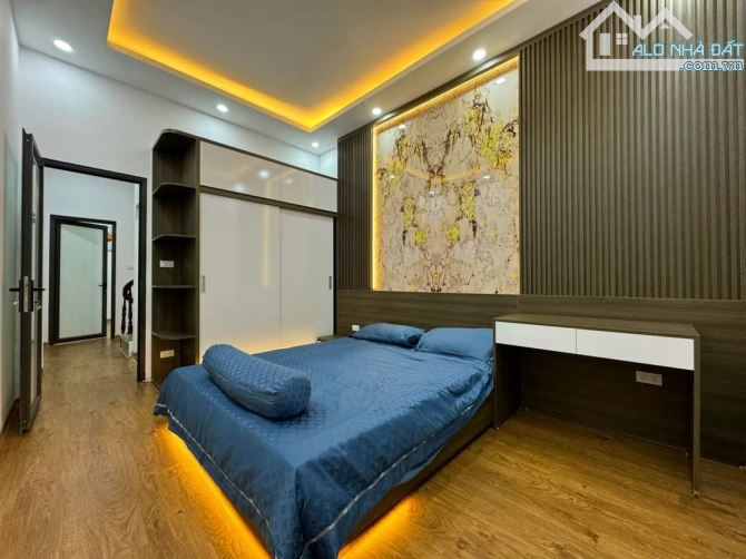 BÁN NHÀ LÔ GÓC QUANG TRUNG - HÀ ĐÔNG - 45M - 7T THANG MÁY - PL  - OTO  - KD - HƠN 16 TỶ. - 2