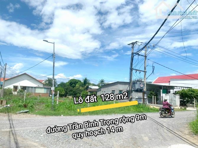 760 triệu đến 4,x tỷ. Lô đất ngộp ở thị trấn Diên Khánh. - 2