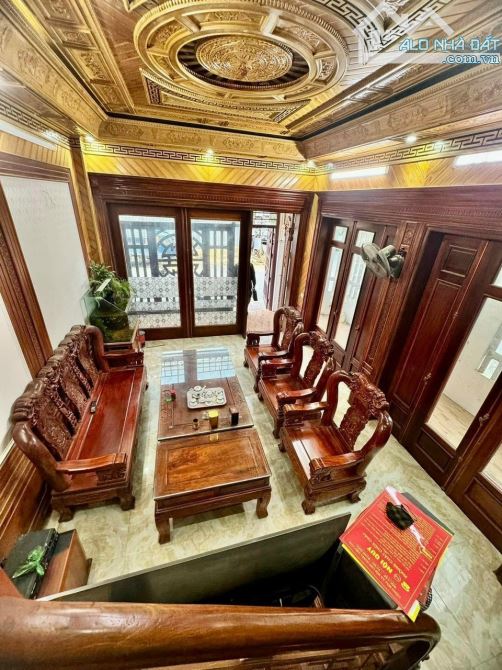 Cần bán nhà đầu ve 4 tầng mặt đường Tôn Quang Phiệt, Phường Đông Thọ, Tp. Thanh Hóa 120m2 - 4